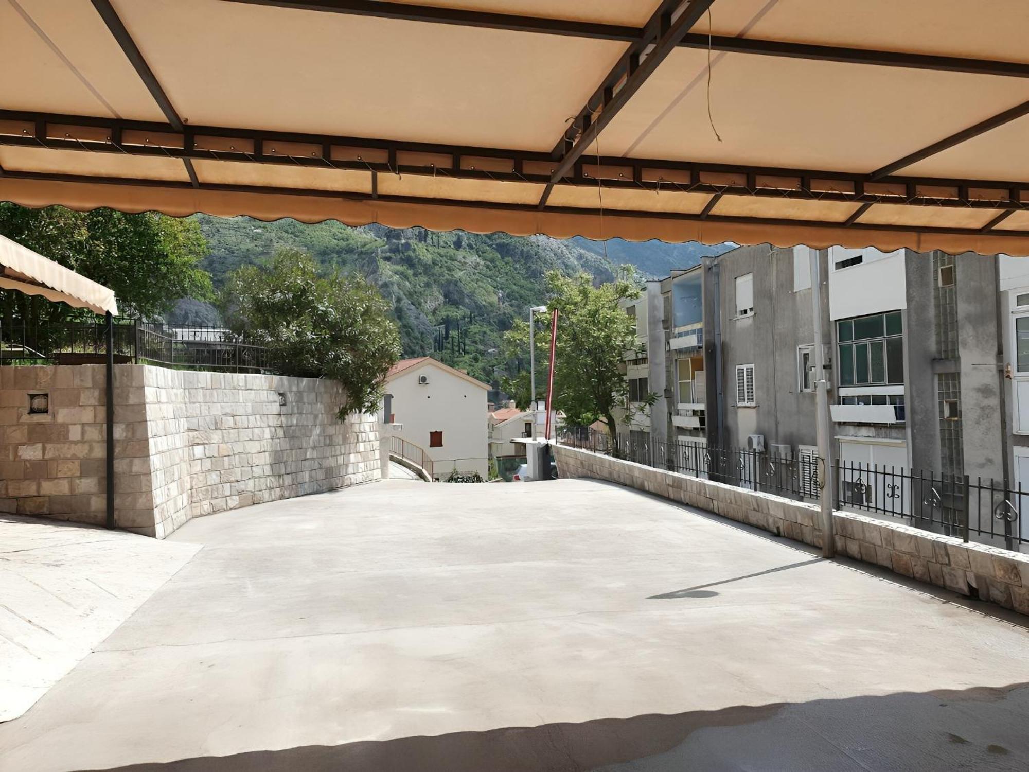 Apartments Time Котор Экстерьер фото